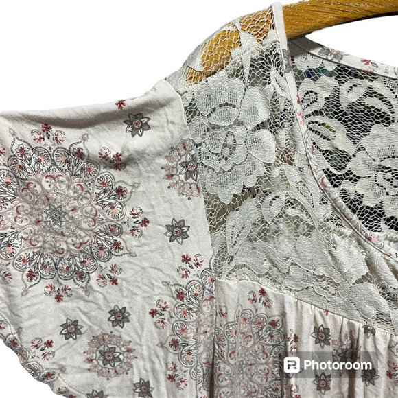 TORRID ~ Bundle of Two Business Casual Tops Floral Boho Lace Super Soft Knits - Picture 10 of 16